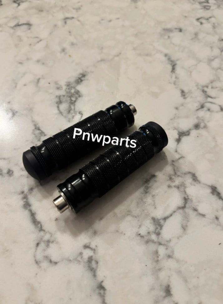 Circle pegs