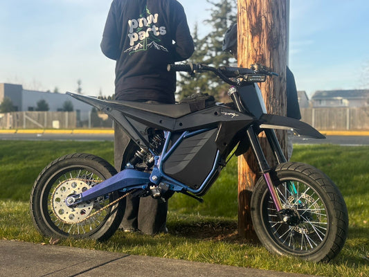 Black pnwparts t shirt