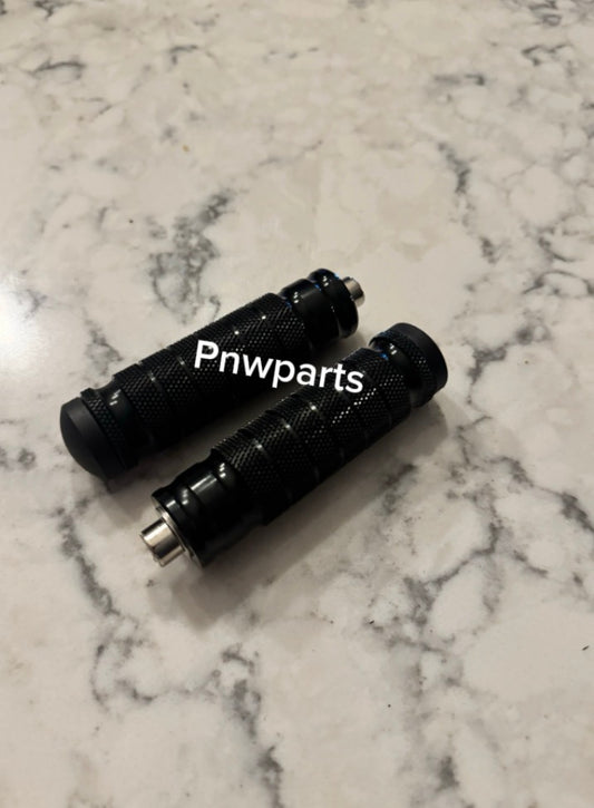 Circle pegs