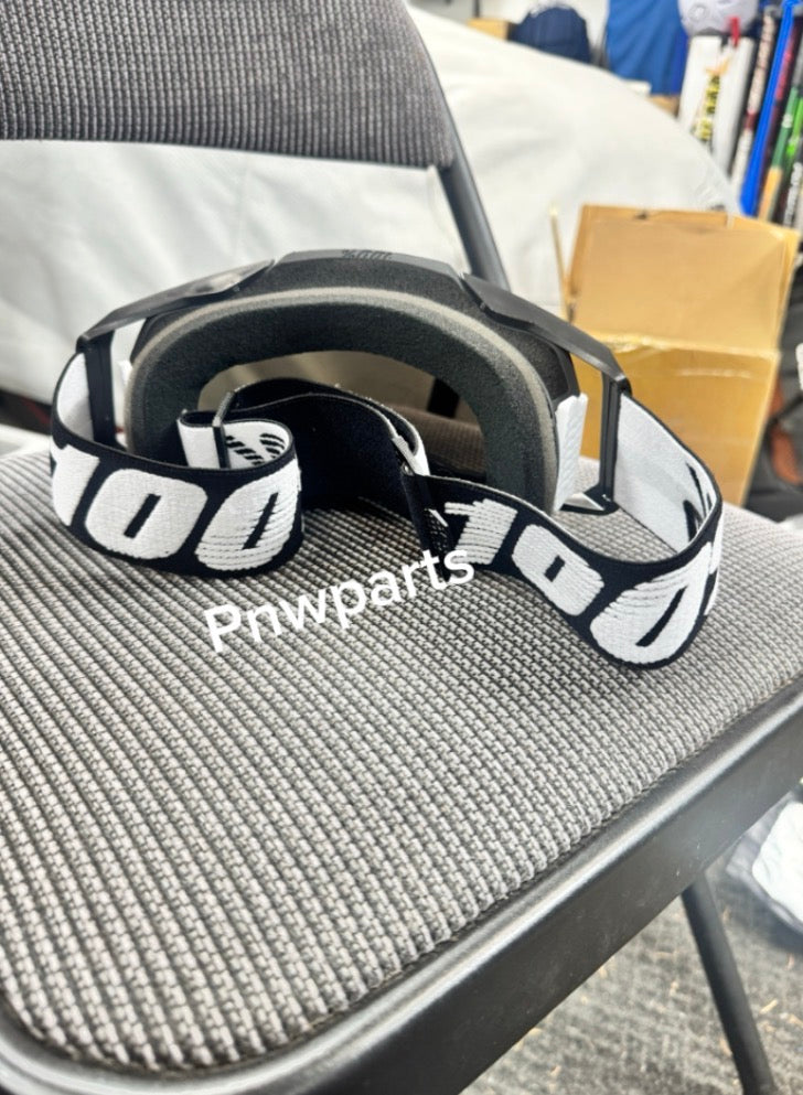 Adjustable 100% goggles